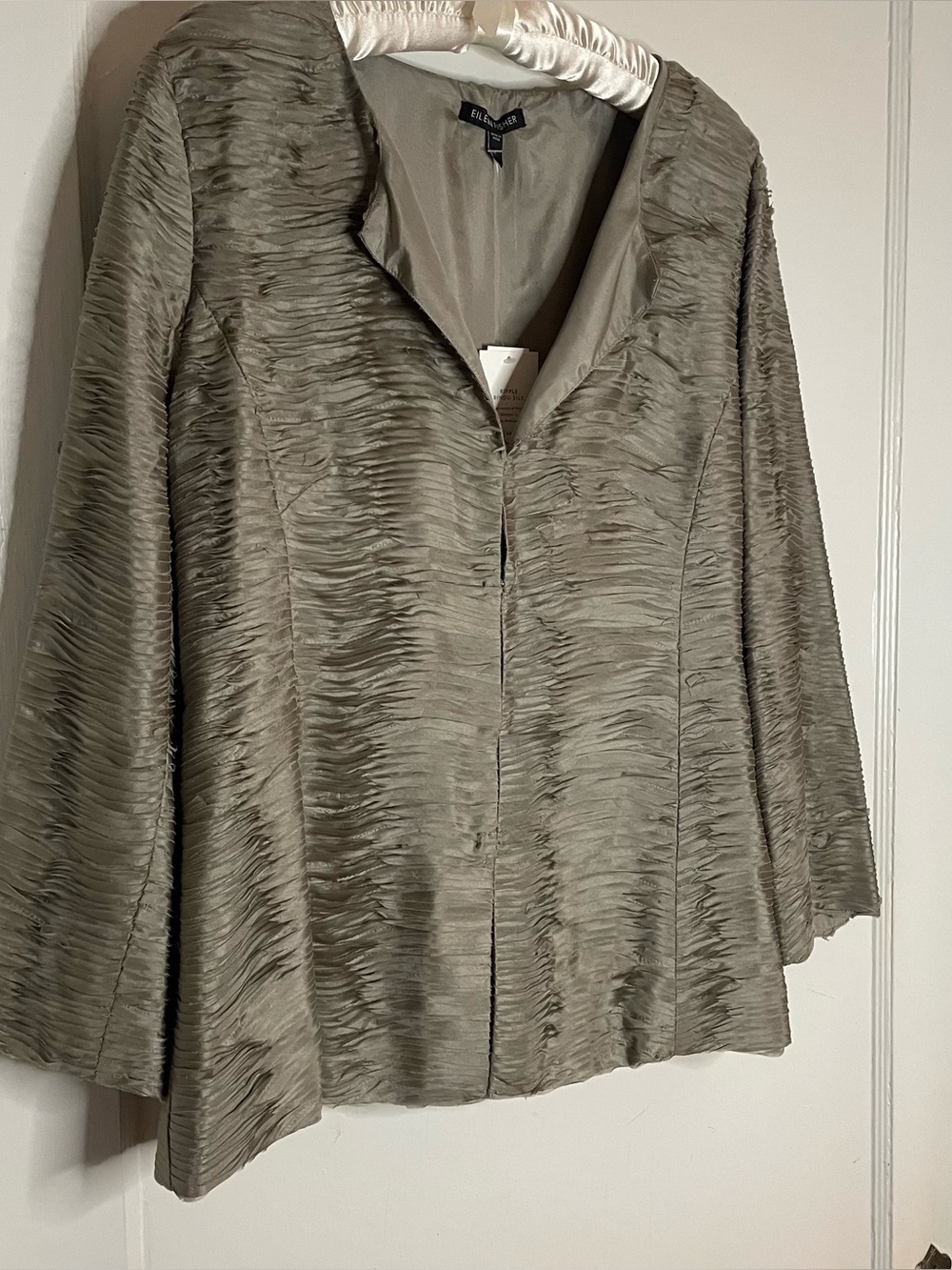 NWT Elegant Eileen Fisher Med Textured Silk Jacket
